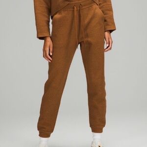 Lululemon Warm Down Mid-Rise Jogger-Heathered Copper Brown Sz 4